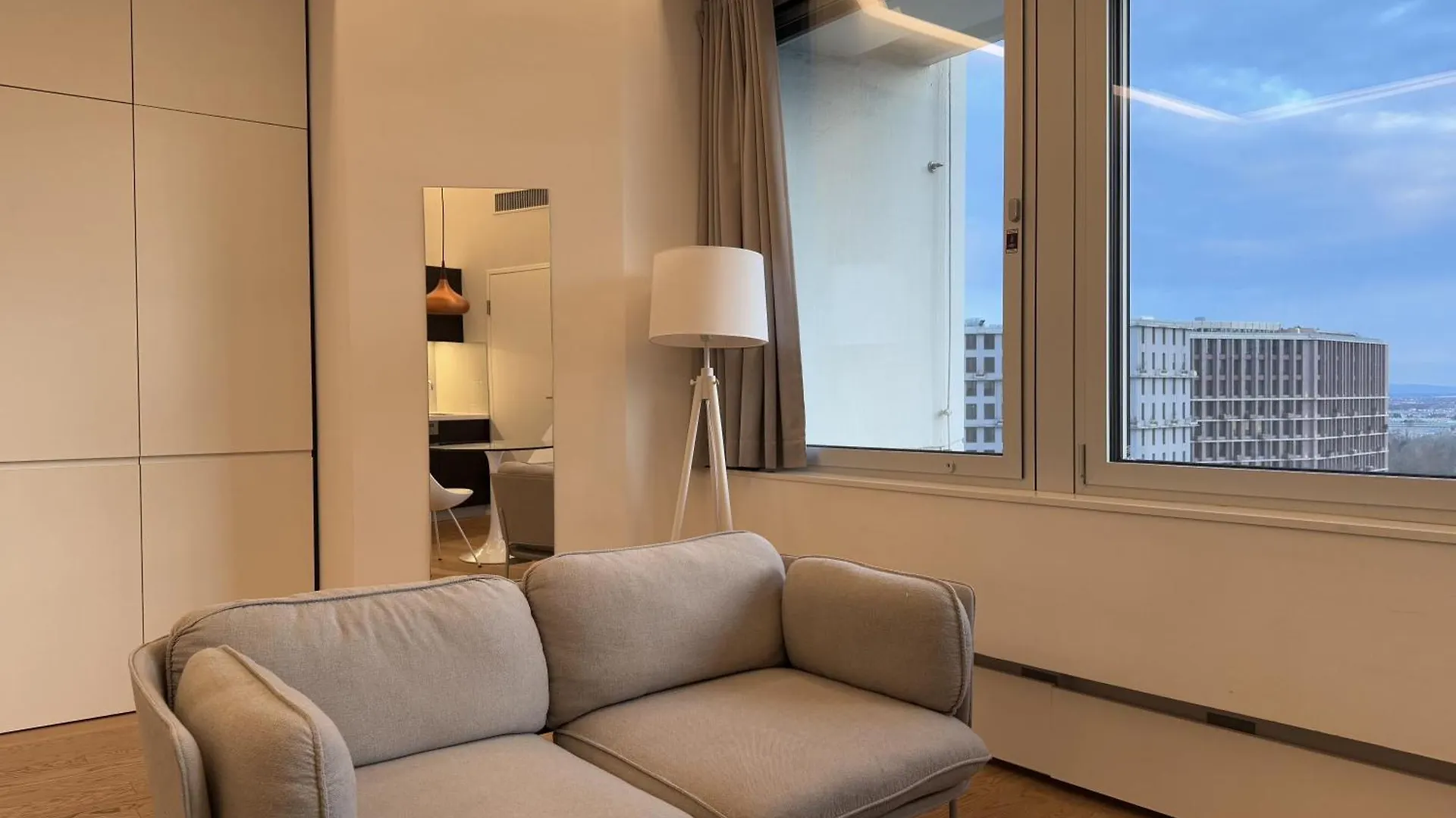 Luxury City Apartment With Skyline View Vienna